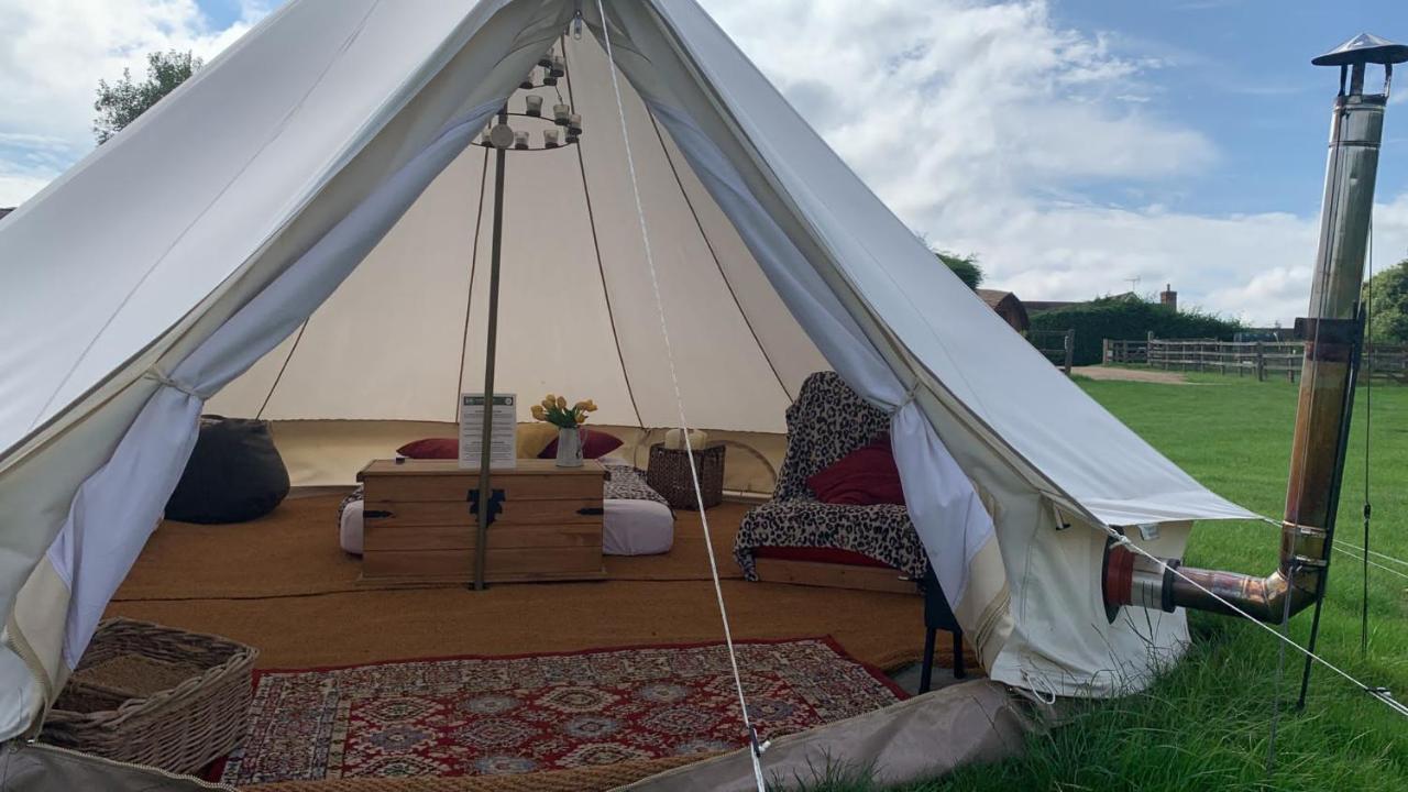 Home Farm Radnage Glamping Bell Tent 2, With Log Burner And Fire Pit מראה חיצוני תמונה
